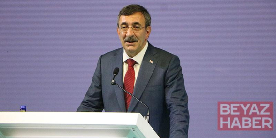 Cumhurbaşkanı Yardımcısı Yılmaz: Hafızlık, ilim yolculuğunun en sağlam başlangıçlarından biridir