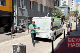 Aparttaki odasında ölü bulundu