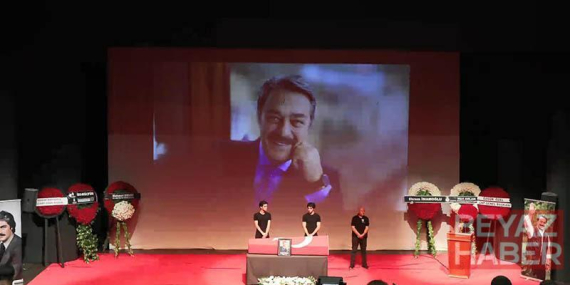 Kadir İnanır için Harbiye Muhsin Ertuğrul Sahnesi