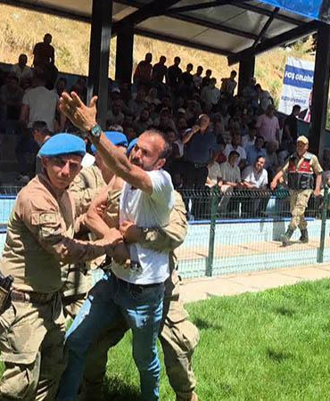 Güreş festivalinde gerginliğe jandarma müdahale etti