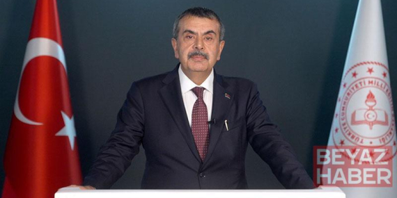Bakan Tekin, öğretmenlere hitap etti