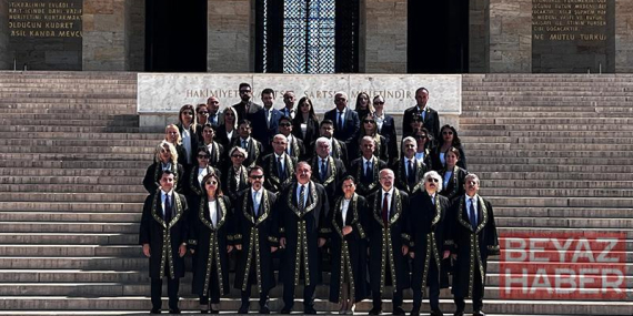 Uyuşmazlık Mahkemesi üyelerinden Anıtkabir
