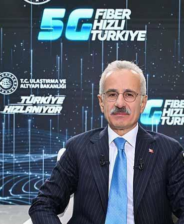 Bakan Uraloğlu: Yılın ilk çeyreğinde mobil iletişim yatırımları 263 milyar liraya ulaştı