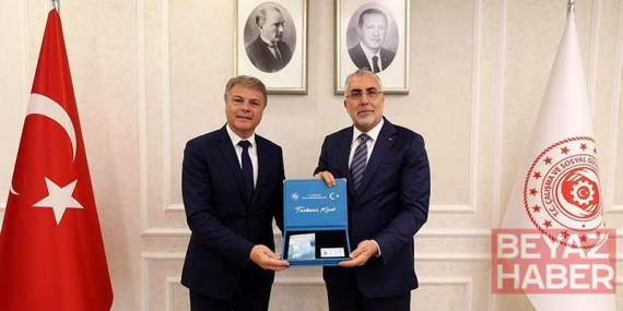 Bakan Işıkhan, Renault Group Türkiye CEO