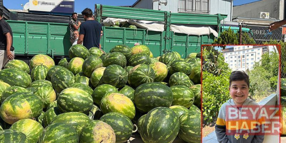 Hayırsever çiftçi, DMD hastası Uygar için bir kamyon karpuz bağışladı