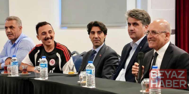 Bakan Şimşek, Batman Petrolspor kampını ziyaret etti