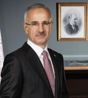 Bakan Uraloğlu: Ankara-Sivas YHT Hattı’nda 3 Temmuz-14 Eylül tarihleri arasında ek seferler düzenlenecek