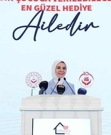 Bakan Göktaş: 11 bin 22 çocuğumuz 9 bin 277 koruyucu ailemizin yanında