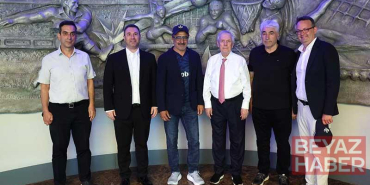 Fenerbahçe Başkanı Aziz Yıldırım, Chobani Kurucusu ve CEO’su Hamdi Ulukaya’yı ağırladı