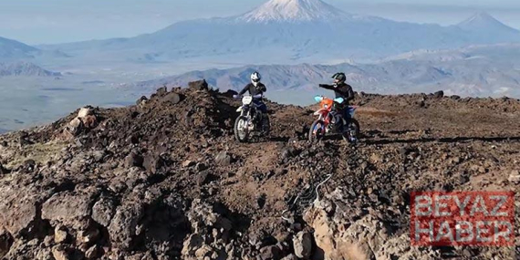 120 sporcu Tendürek ve Ağrı Dağı