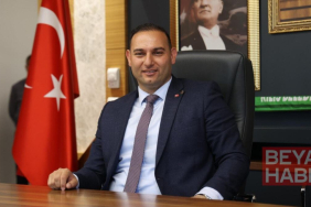 Koşar adım AKP'ye gidiyordu: Eski paylaşımları başını yaktı!