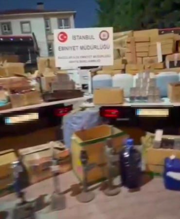 Bağcılar’da sahte parfüm imalathanesine baskın: Binlerce ürün ele geçirildi