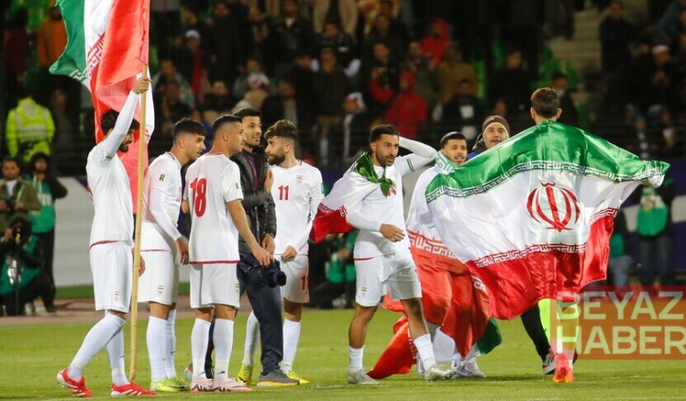 İran Futbol Federasyon Başkanı, Dünya Kupası'na katılacak sporculara vize için ABD'ye başvurduklarını bildirdi