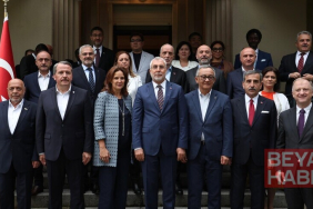 Bakan Işıkhan, işçi, işveren ve memur temsilcileriyle Cenevre'de bir araya geldi