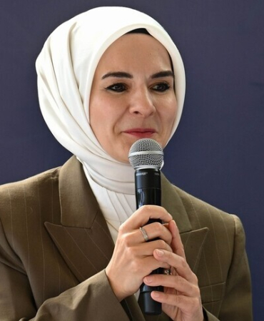 Bakan Göktaş: Her daim şehit ailelerimizin, gazilerimizin ve terörden etkilenen bütün vatandaşlarımızın yanındayız