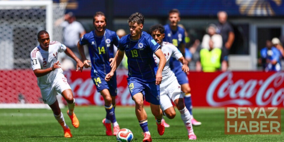 Katar'ı 3-1 mağlup eden Bosna Hersek son 32 turu şansını sürdürdü