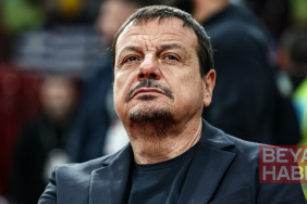 Panathinaikos Başantrenörü Ergin Ataman'dan Olympiakos taraftarına tepki