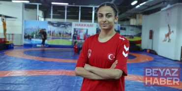 Güreş sporunun "altın kızı" Havin, başarılarıyla göz dolduruyor