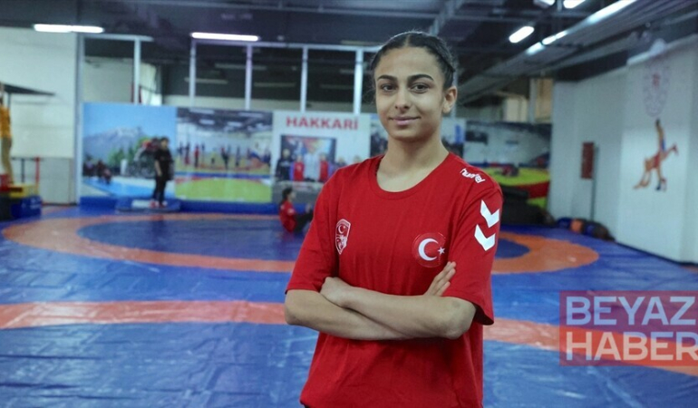 Güreş sporunun "altın kızı" Havin, başarılarıyla göz dolduruyor