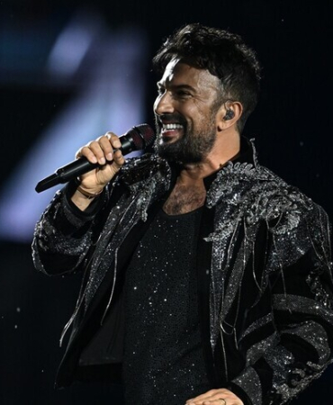 Tarkan, Koç Holding'in 100. yıl kutlamaları kapsamında Ankara'da konser verdi