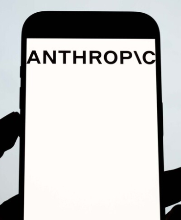 Anthropic Üst Yöneticisi Amodei'den yapay zeka için bağlayıcı düzenleme çağrısı