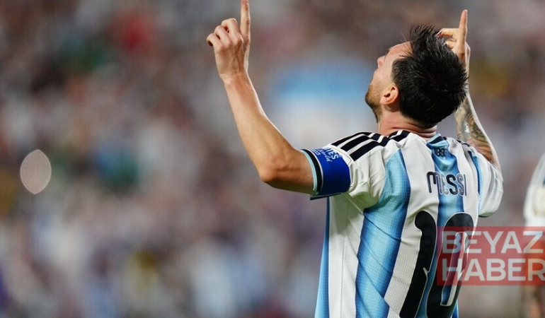 Arjantinli yıldız Messi "Dünya Kupası'nda en çok gol atan" ikinci oyuncu oldu