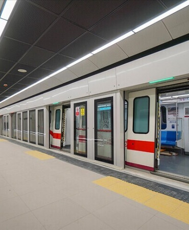 Halkalı-Arnavutköy Metro Hattı bir günde 10 binden fazla yolcuya hizmet verdi