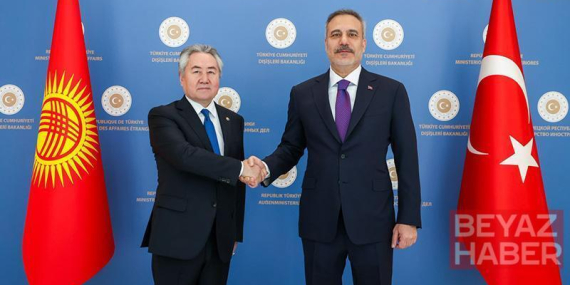 Bakan Fidan, Kırgız mevkidaşı Kulubayev ile görüştü