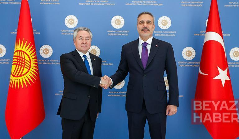 Bakan Fidan, Kırgız mevkidaşı Kulubayev ile görüştü