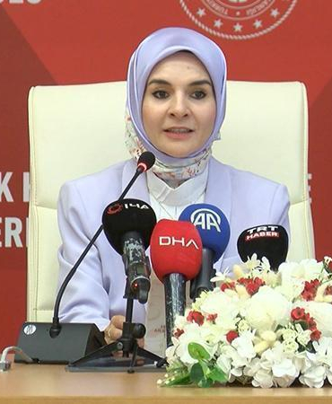 Bakan Göktaş: Sosyal ağlar ve oyun mecraları, çocuklara uygun bir dijital çevre oluşturmakla yükümlü