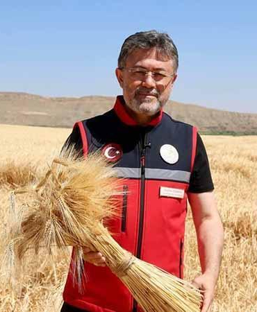 Bakan Yumaklı: Buğdayda yüzde 27, arpada yüzde 50 artış bekliyoruz