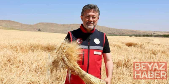 Bakan Yumaklı: Buğdayda yüzde 27, arpada yüzde 50 artış bekliyoruz