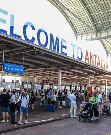 Antalya Havalimanı'nda 5 ayda 9,1 milyon yolcu! Mayıs verileri açıklandı