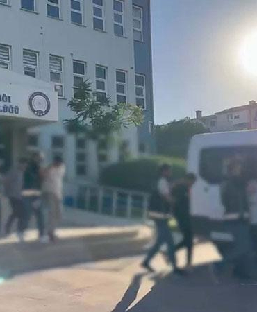 İzmir merkezli kaçakçılık operasyonu: 7 tutuklama