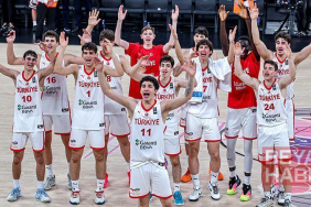 U17 Erkek Milli Basketbol Takımı çeyrek finalde