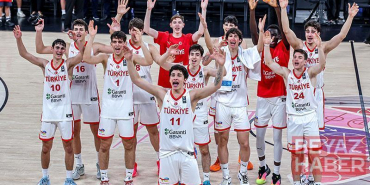 U17 Erkek Milli Basketbol Takımı çeyrek finalde
