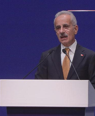 Bakan Uraloğlu: Bu coğrafi ve jeostratejik üstünlük, küresel ticarette ‘Türkiyesiz koridor’ düşünülemeyeceğini kanıtlamaktadır