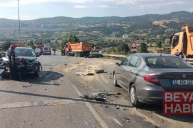 Samsun’da 8 aracın karıştığı zincirleme kaza; 2 yaralı