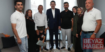 Bakan Kurum’dan depremzede Yusuf ve dedesine ziyaret