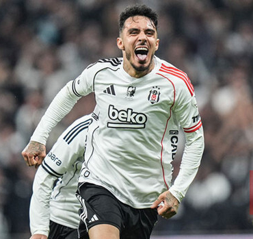 Beşiktaş'lı Emirhan Topçu'ya Fransa'dan talip var