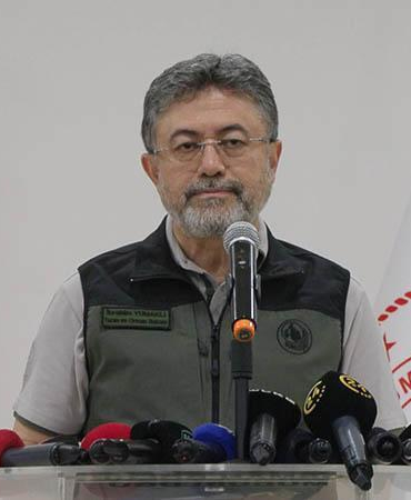 Bakan Yumaklı: Orman yangınıyla mücadele sadece bir kurumun, bir birimin konusu değil