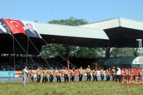 Kırkpınar Yağlı Güreşleri’nde çeyrek finale kalan pehlivanlar belli oldu