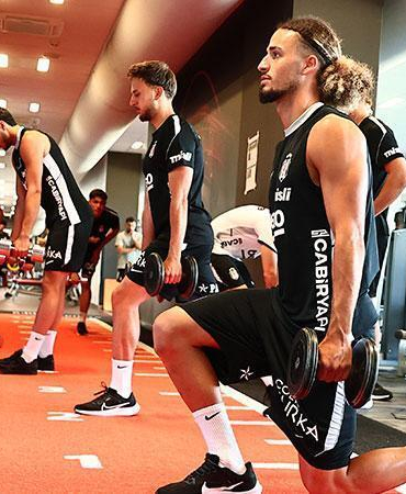 Beşiktaş, Bratislava’daki çalışmalarını salonda sürdürdü