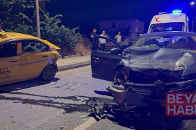 Alkollü sürücünün kullandığı otomobil, taksiye çarptı: 1 yaralı