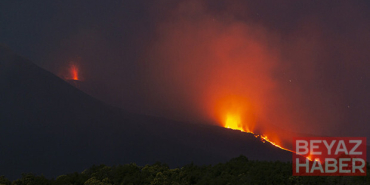 Etna Yanardağı hareketlendi: Uçuşlar durduruldu! Gökyüzü kül bulutuyla kaplandı