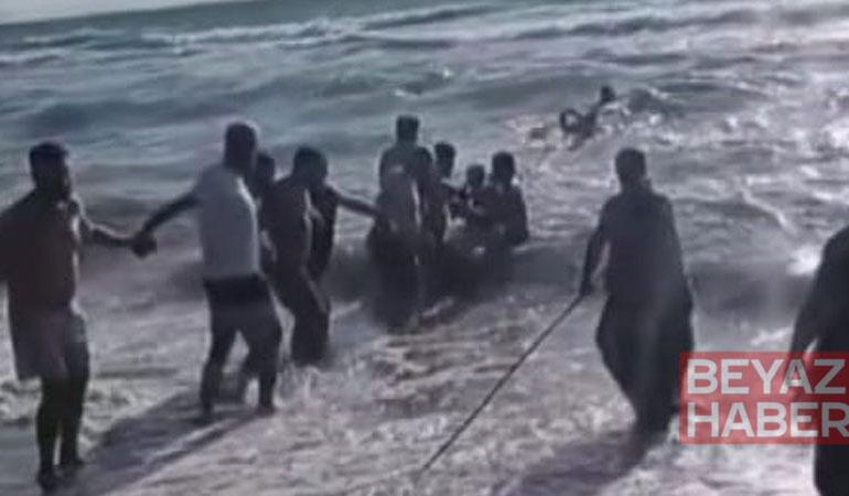 Kuşadası’nda denize giren 3 kişi boğuldu