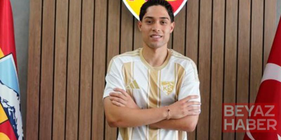 Kayserispor, Talha Sarıarslan ile 3 yıllık yeni sözleşme uzattı