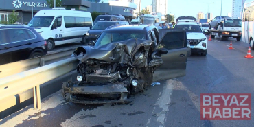 Pendik’te zincirleme kaza: 2 yaralı