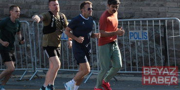 Fransa Cumhurbaşkanı Macron, Seğmenler Parkı