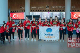 Okyanus Koleji Kız Voleybol Milli Takımı, dünya ikincisi oldu